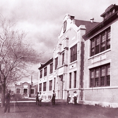 Timeline: 1914-Present