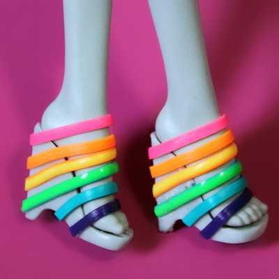 Timeline: 100 years of shoes