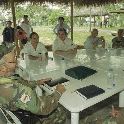 Timeline: MESAS DE NOGOCIACIÓN GOBIERNO NACIONAL – FARC