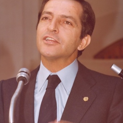 Timeline: Etapa de la Transición