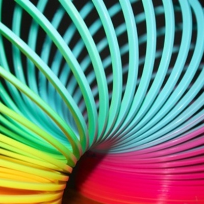 Timeline: Slinky Life Cycle