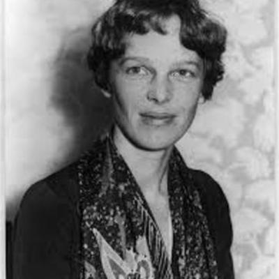 Timeline: Amelia Earhart