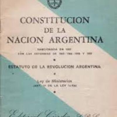 Timeline: Línea del tiempo de la Constitución Nacional