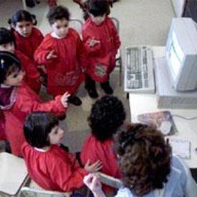 Timeline: Ingreso de las Computadoras a la Escuela