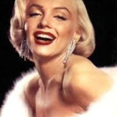Timeline: marilyn monroe