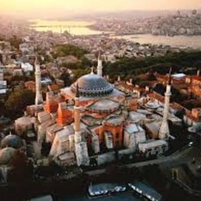 Timeline: Μεσοβυζαντινή περίοδος