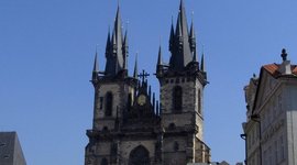 Timeline: פראג כמרכז פוליטי כלכלי דתי תרבותי וחיונכי