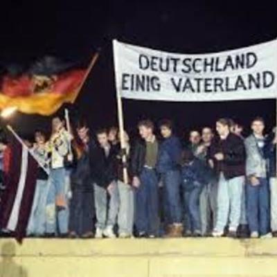 Timeline: Deutschland 1945 - 1990