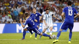 Timeline: Messi hace goles