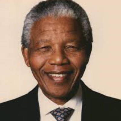 Timeline: La biographie de Nelson MANDELA