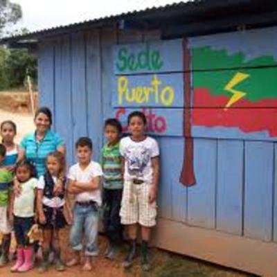 Timeline: Reformas educativas Colombia