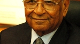 Timeline: Pr. Amadou Mahtar MBOW, épopée du Premier DG noir de l'UNESCO