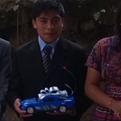 Timeline: Redes sociales