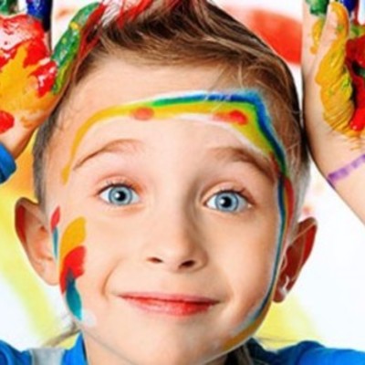 Timeline: Historia de concepción de  la infancia