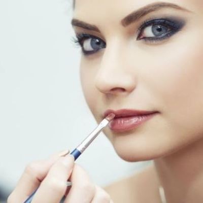 Timeline: Historia del Maquillaje