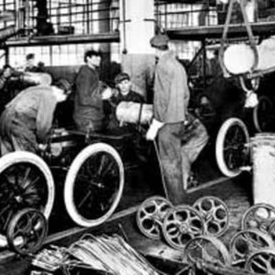 Timeline: Escuela y Enfoques de la Administración