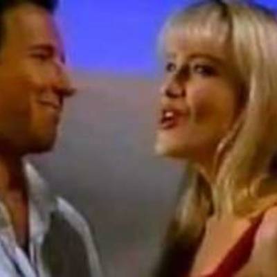 Timeline: aladin 1992, mundo ideal, cantada por Ricardo Montaner y Michelle