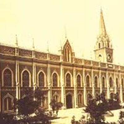 Timeline: Origen y naturaleza de las Universidades, y La Universidad de San Buenaventura en Colombia