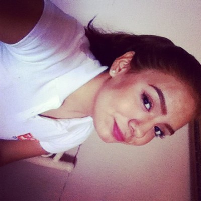 Timeline: Mi vida Yoselin Estudillo