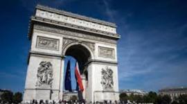 Timeline: A Glance Through France