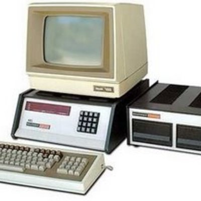 Timeline: historia del computador hardware ,software