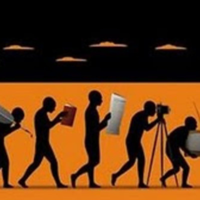 Timeline: Evolucion de los Medios de Comunicacion