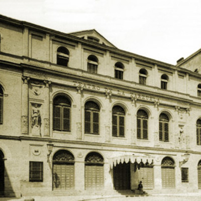 Timeline: Trayectoria histórica y cultural