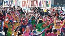 Timeline: MOVIMIENTOS SOCIALES Y UNIVERSITARIOS