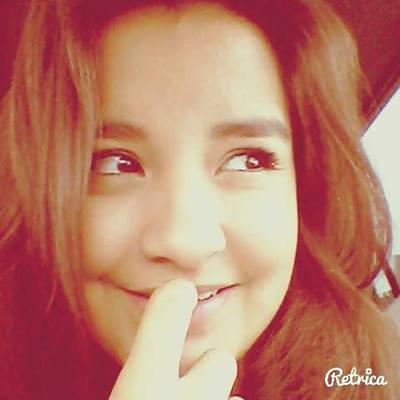 Timeline: Elisa Vasconcelos