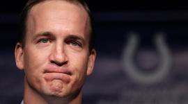 Timeline: Peyton Manning : Leader