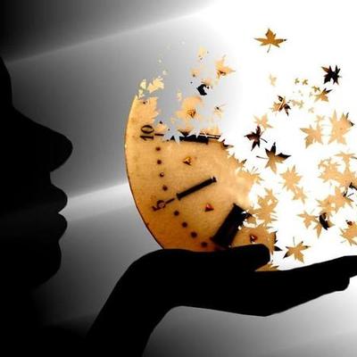 Timeline: Le temps qui passe en classe de Français Langue Étrangère.