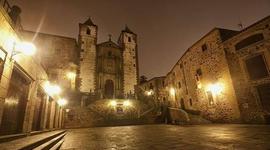 Timeline: PALACIOS DE CÁCERES