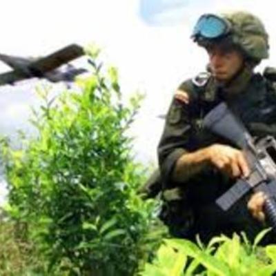 Timeline: HISTORIA DE LA GUERRILLA, PARAMILITARES Y EL NARCOTRAFICO