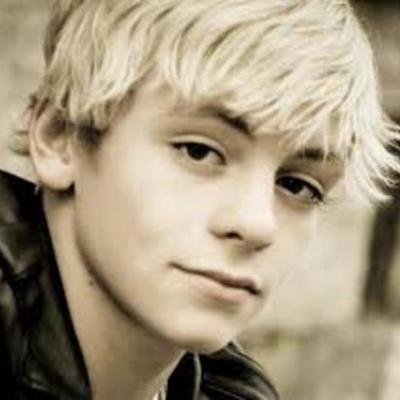 Timeline: Timeline of Ross Lynch