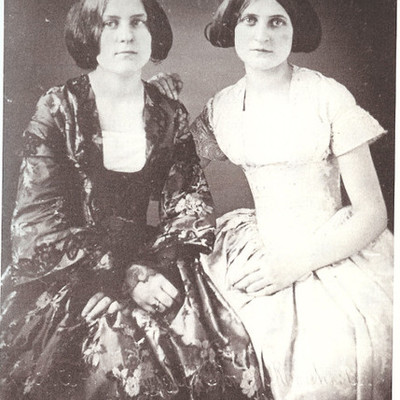 Timeline: Talking to the Dead