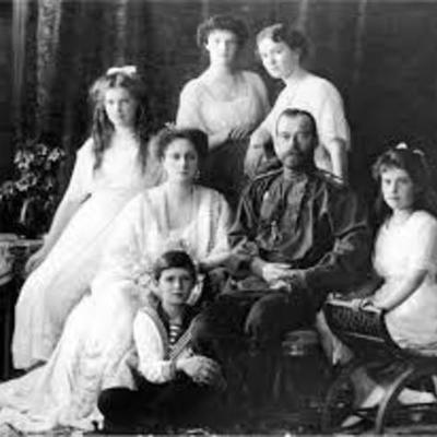 Timeline: World War 1 Veteran Tsarina Alexandra