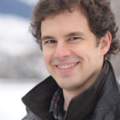 Timeline: Christopher Paolini Bio-timeline