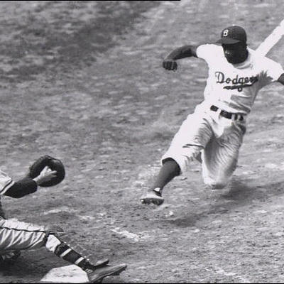 Timeline: Jackie Robinson Life Story