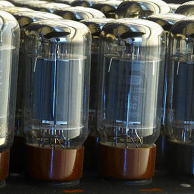 Timeline: organizacion de computadoras y assembler