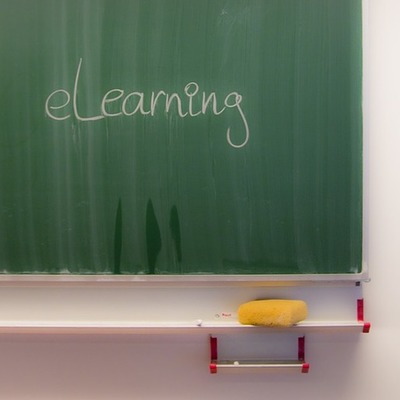 Timeline: The History of Online Learning (Distance Learning at it's best!)