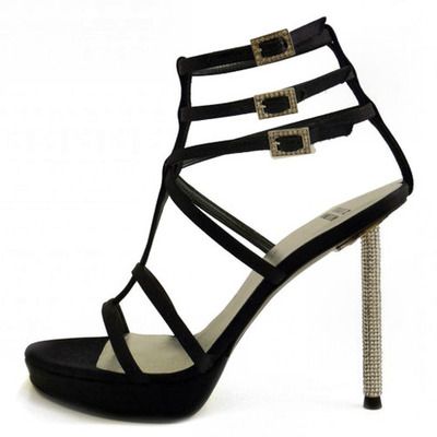 Timeline: La Evolución de Los Zapatos