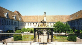 Timeline: les inventions liées à l'évolution des parcours touristiques audio guidées