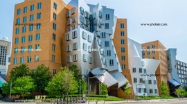 Timeline: Arquitectura postmoderna