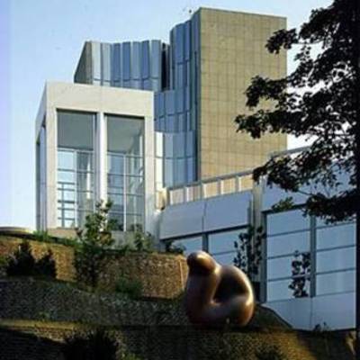 Timeline: arquitectura posmoderna