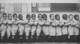 Timeline: L´évolution de l' enfance