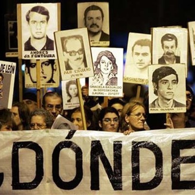 Timeline: A Veinte años Luz