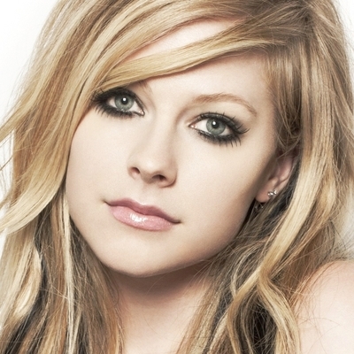 Timeline: Avril Lavigne