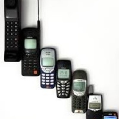 Timeline: Mobile Phones
