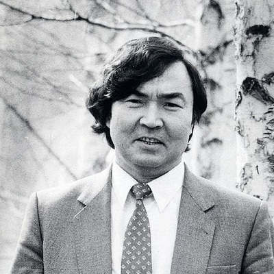 Timeline: Олжас Омарович Сулейменов