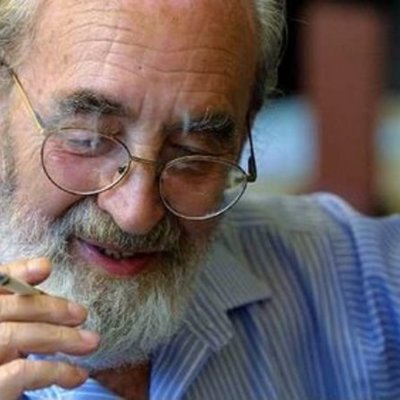 Timeline: Ángel Gonzaléz Transcurso de su Vida